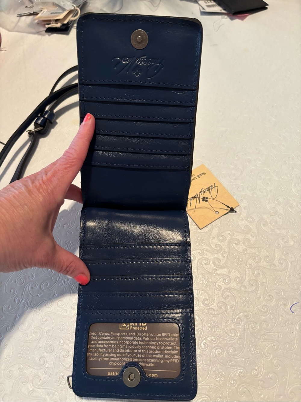 NWT Patricia Nash Navy Leather RFID Farleigh Phone Crossbody - Picture 2 of 7